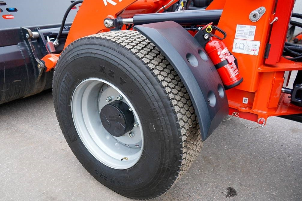 Лизинг на Kubota R070 VARUSTELTU  Kubota R070 VARUSTELTU: слика 9