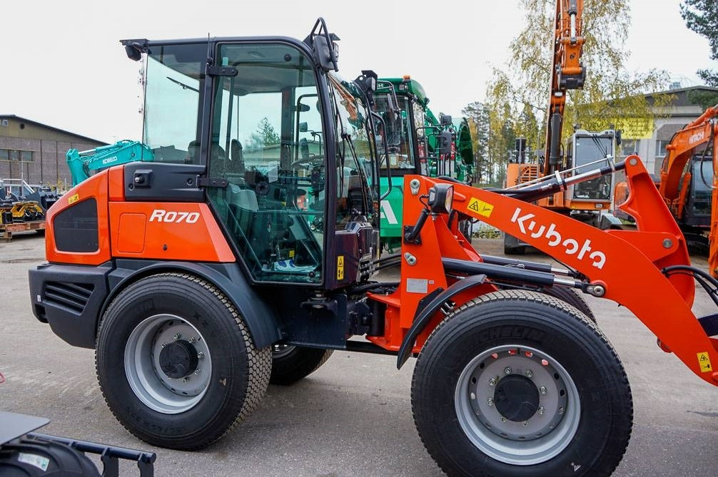 Kubota R070 VARUSTELTU - Натоварувач на тркала: слика 5 Kubota R070 VARUSTELTU - Натоварувач на тркала: слика 5