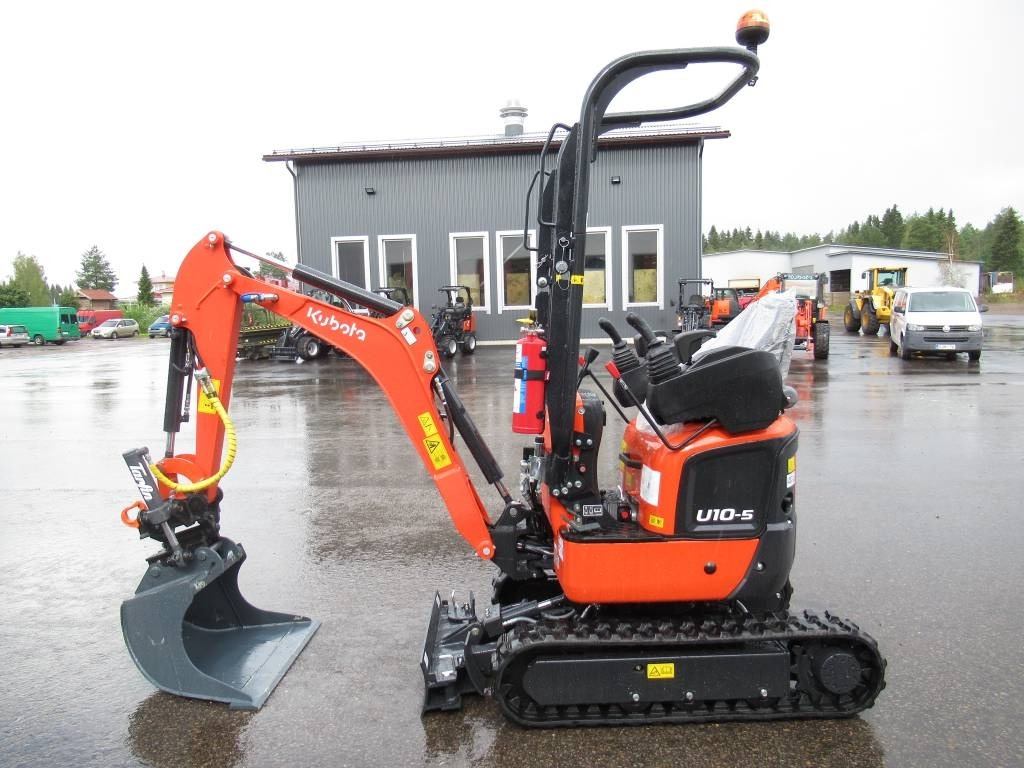 Kubota U10-5 KALLISTAJALLA, UUSI - Мини багер: слика 1 Kubota U10-5 KALLISTAJALLA, UUSI - Мини багер: слика 1