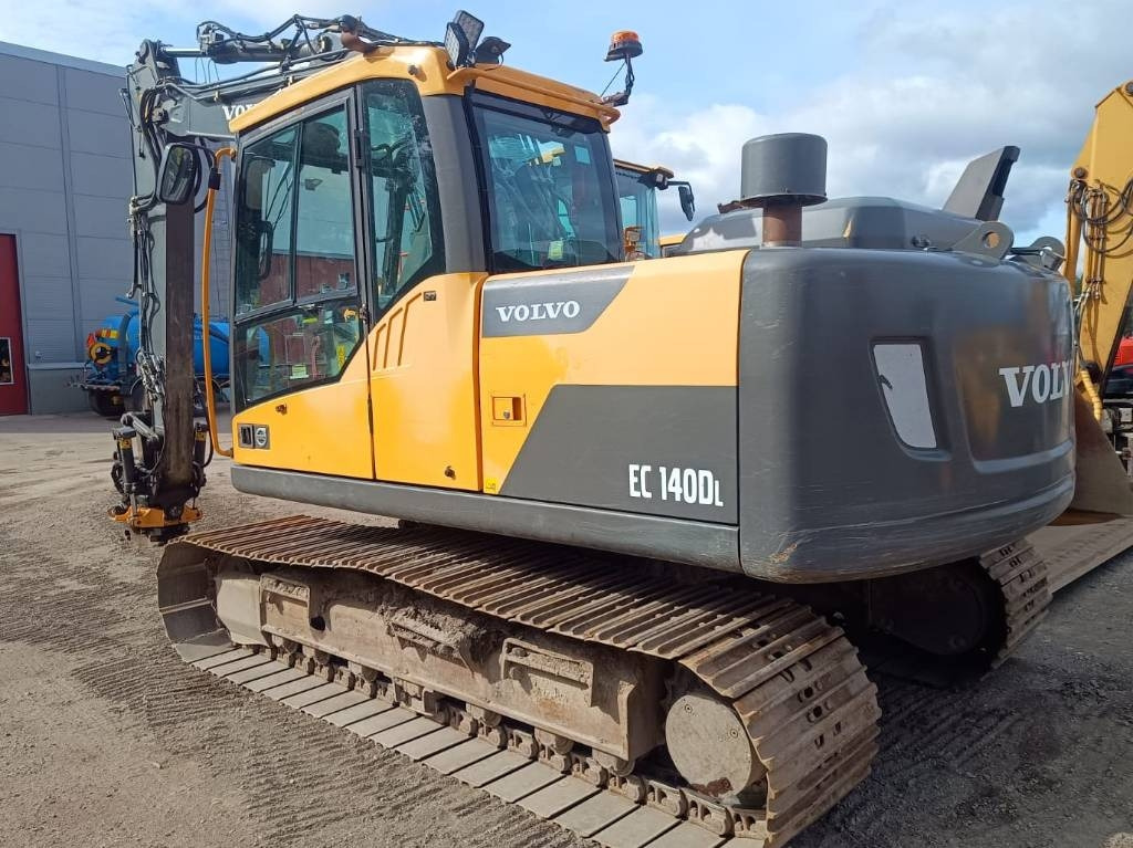 Volvo EC140DL PYÖRITTÄJÄLLÄ - Багер гасеничар: слика 3 Volvo EC140DL PYÖRITTÄJÄLLÄ - Багер гасеничар: слика 3