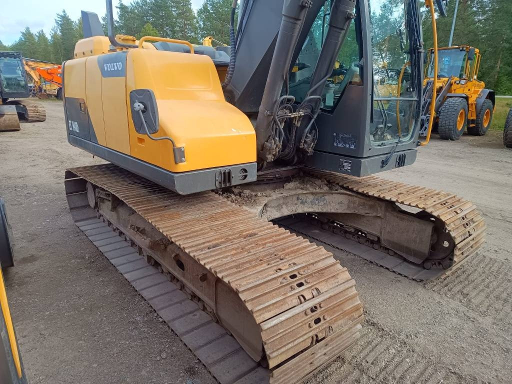 Volvo EC140DL PYÖRITTÄJÄLLÄ - Багер гасеничар: слика 5 Volvo EC140DL PYÖRITTÄJÄLLÄ - Багер гасеничар: слика 5