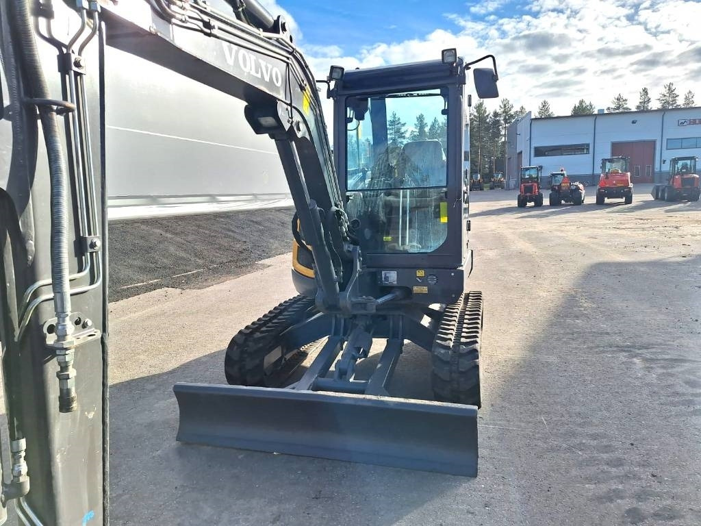 Мини багер Volvo EC35D HIENO KUNTO: слика 7