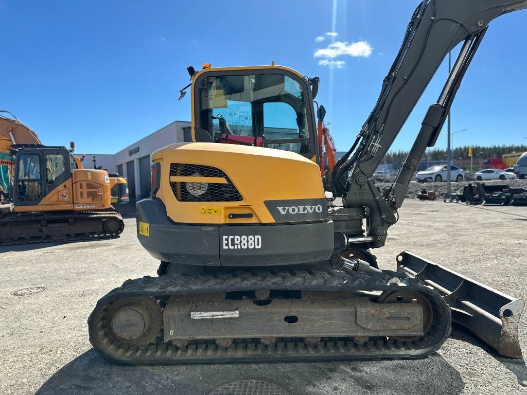 Volvo ECR 88 D PYÖRITTÄJÄLLÄ - Мини багер: слика 5 Volvo ECR 88 D PYÖRITTÄJÄLLÄ - Мини багер: слика 5