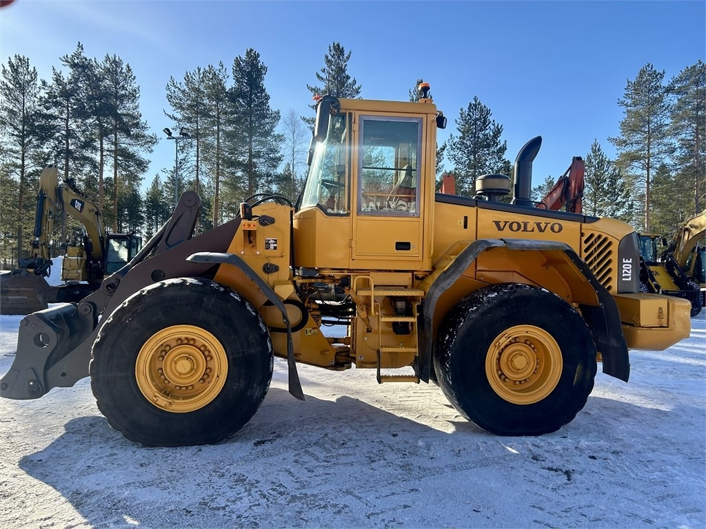 Volvo L120E RASVARILLA - Натоварувач на тркала: слика 1 Volvo L120E RASVARILLA - Натоварувач на тркала: слика 1