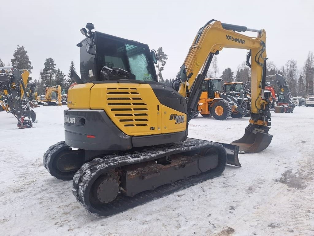Yanmar SV100-2A PYÖRITTÄJÄLLÄ - Мини багер: слика 4 Yanmar SV100-2A PYÖRITTÄJÄLLÄ - Мини багер: слика 4