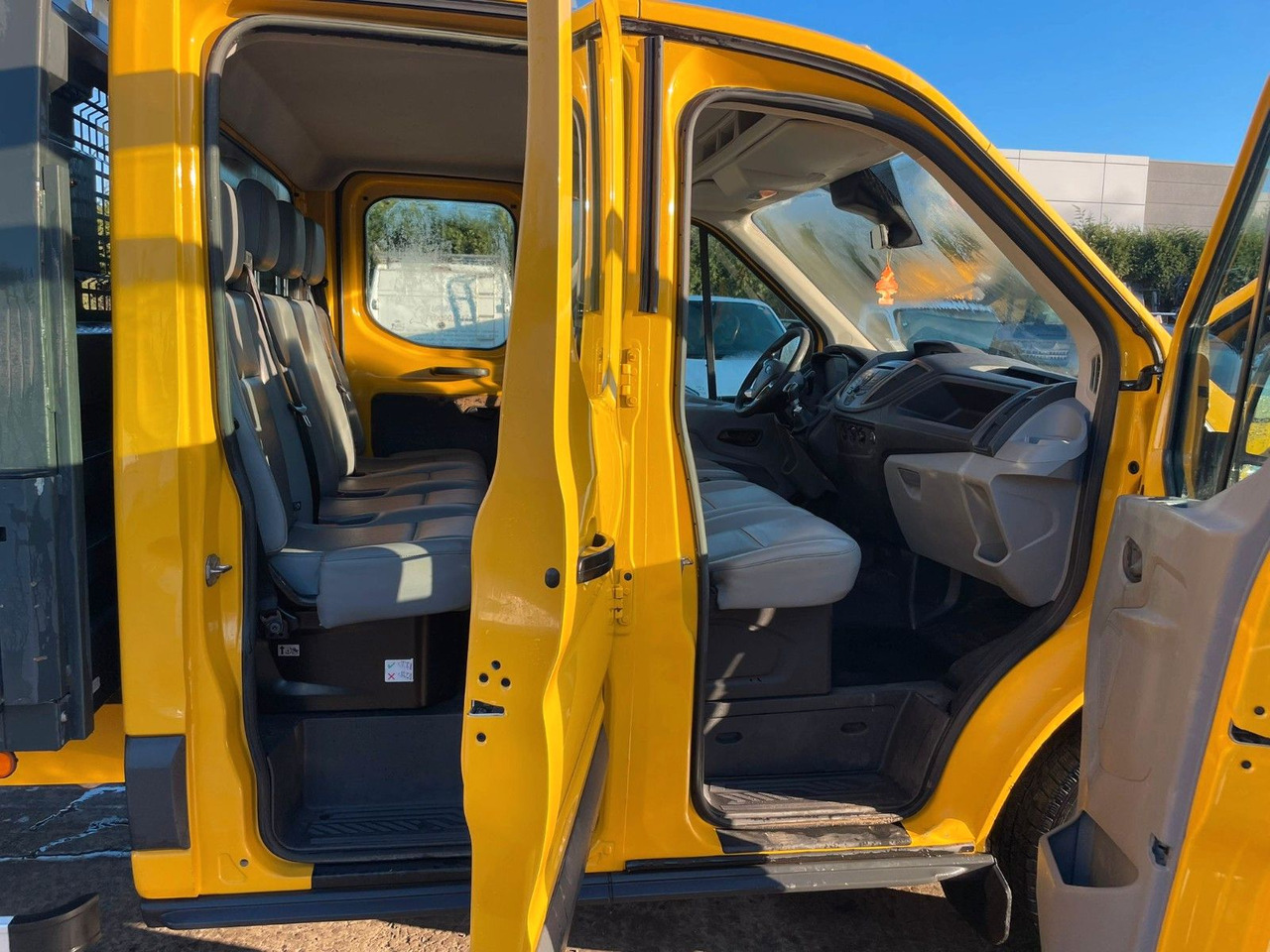 Ford Transit 2.2TDCI. Doka 7 Sitze. ALU pritsche. - Комбе со отворен сандак, Комби со двојна кабина: слика 3 Ford Transit 2.2TDCI. Doka 7 Sitze. ALU pritsche. - Комбе со отворен сандак, Комби со двојна кабина: слика 3