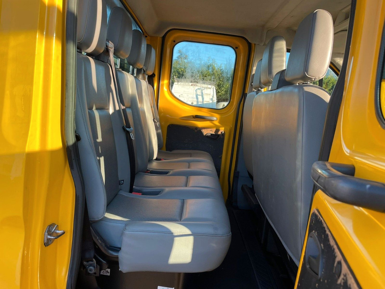 Ford Transit 2.2TDCI. Doka 7 Sitze. ALU pritsche. - Комбе со отворен сандак, Комби со двојна кабина: слика 5 Ford Transit 2.2TDCI. Doka 7 Sitze. ALU pritsche. - Комбе со отворен сандак, Комби со двојна кабина: слика 5