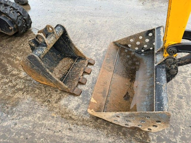 JCB 8008. 2 Löffel. 675h! - Мини багер: слика 3 JCB 8008. 2 Löffel. 675h! - Мини багер: слика 3
