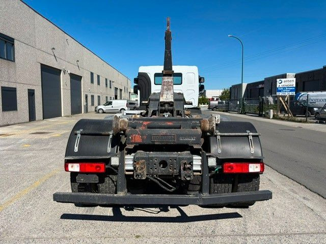 Renault Lander. 6X2. Klima. - Камион со кука за подигање: слика 5 Renault Lander. 6X2. Klima. - Камион со кука за подигање: слика 5