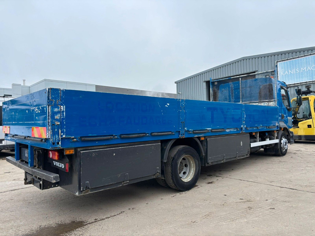Volvo FL7-240. EU5. Volvo FL7-240. EU5. - Камион со платформа: слика 2 Volvo FL7-240. EU5. Volvo FL7-240. EU5. - Камион со платформа: слика 2