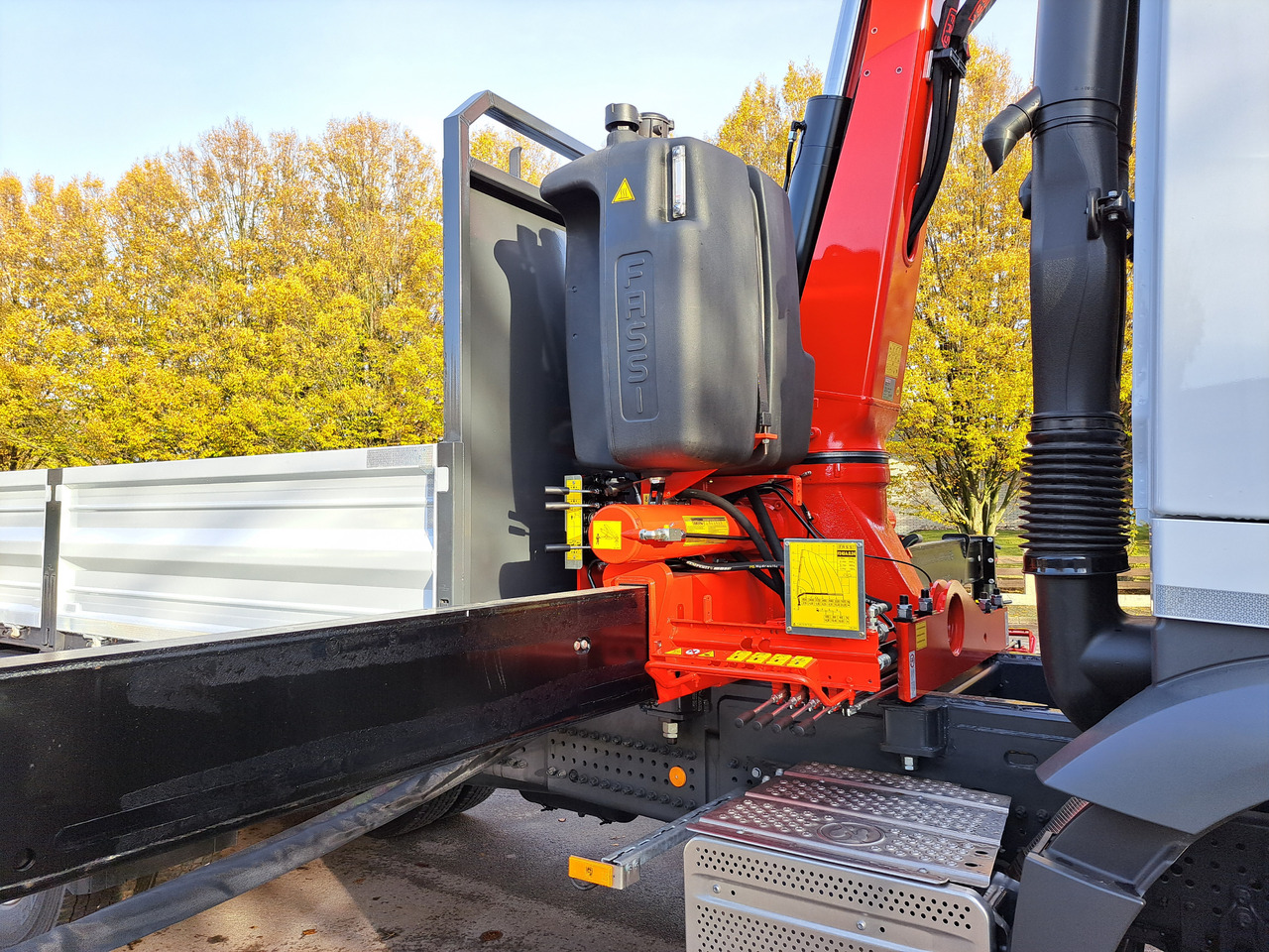 Лизинг на MERCEDES-BENZ AROCS 3340 CRANE FASSI F245 FLATBED TWISTLOCK EURO 3 MERCEDES-BENZ AROCS 3340 CRANE FASSI F245 FLATBED TWISTLOCK EURO 3: слика 7