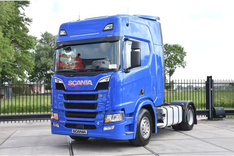 Scania R530 V8 NGS 4x2 - ADR FL - RETARDER - 253 TKM - ACC - NAVI - PTO - DIFF. LOCK - EXCELLENT CONDITION - - Камион влекач: слика 1 Scania R530 V8 NGS 4x2 - ADR FL - RETARDER - 253 TKM - ACC - NAVI - PTO - DIFF. LOCK - EXCELLENT CONDITION - - Камион влекач: слика 1