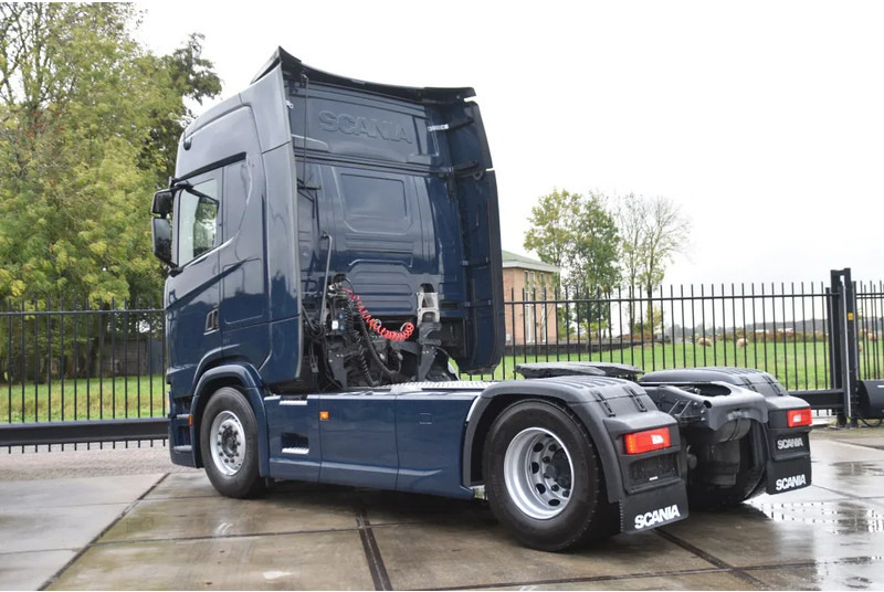 Scania S450 NGS 4x2NB - FULL AIR - 724 TKM - RETARDER - PARK. AIRCO - 2 x FUEL TANKS - TOP CONDITION - - Камион влекач: слика 3 Scania S450 NGS 4x2NB - FULL AIR - 724 TKM - RETARDER - PARK. AIRCO - 2 x FUEL TANKS - TOP CONDITION - - Камион влекач: слика 3
