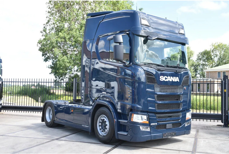Scania S450 NGS 4x2NB - FULL AIR - 787 TKM - RETARDER - PARK. AIRCO - 2 x FUEL TANKS - TOP CONDITION - - Камион влекач: слика 1 Scania S450 NGS 4x2NB - FULL AIR - 787 TKM - RETARDER - PARK. AIRCO - 2 x FUEL TANKS - TOP CONDITION - - Камион влекач: слика 1