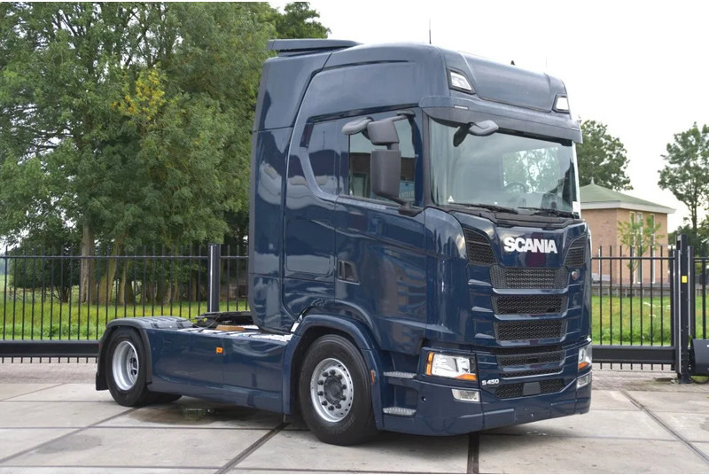 Scania S450 NGS 4x2NB - FULL AIR - RETARDER - ACC - PARK. AIRCO - 2 x FUEL TANKS - TOP CONDITION - - Камион влекач: слика 1 Scania S450 NGS 4x2NB - FULL AIR - RETARDER - ACC - PARK. AIRCO - 2 x FUEL TANKS - TOP CONDITION - - Камион влекач: слика 1