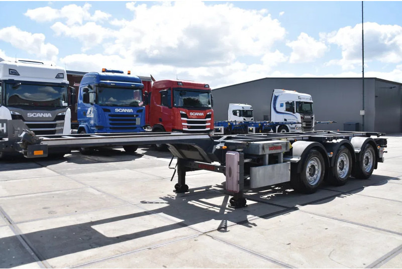Renders HASTRAILER FCC - ALL CONNECTIONS - LIFT AXLE - 2 x EXTENDABLE - SAF AXLES - DISC BRAKES - EXCELLENT CONDITION - - Транспортер на контејнер/ Полуприколка со променливо тело: слика 5 Renders HASTRAILER FCC - ALL CONNECTIONS - LIFT AXLE - 2 x EXTENDABLE - SAF AXLES - DISC BRAKES - EXCELLENT CONDITION - - Транспортер на контејнер/ Полуприколка со променливо тело: слика 5