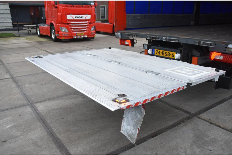 Scania P280 NGS 6X2*4 - NEW TACHO - SLIDING CURTAINS/ROOF - 251 TKM - WHEELBASE: 515 CM - DHOLLANDIA - TOP CONDITION - - Камион со церада: слика 5 Scania P280 NGS 6X2*4 - NEW TACHO - SLIDING CURTAINS/ROOF - 251 TKM - WHEELBASE: 515 CM - DHOLLANDIA - TOP CONDITION - - Камион со церада: слика 5