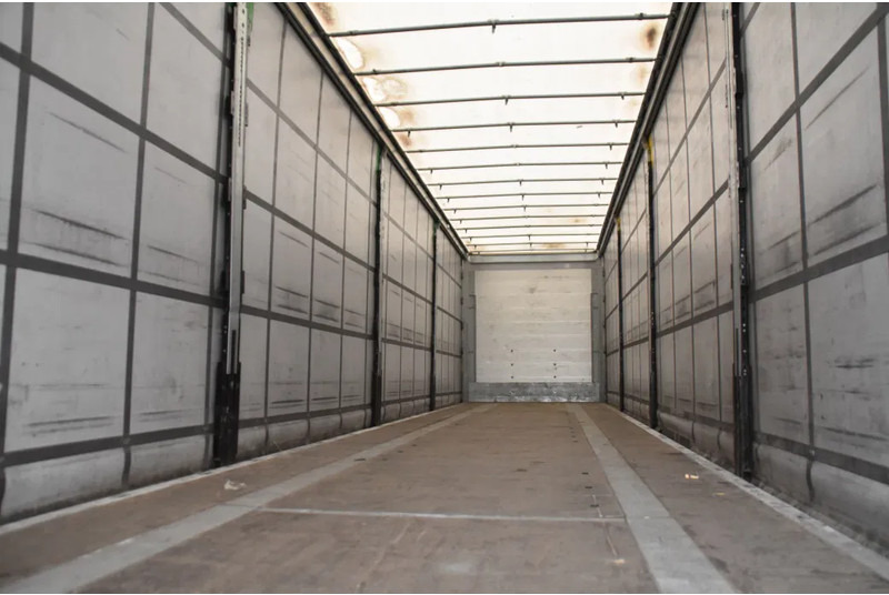 Schmitz Cargobull SCB*S3T - GALVANIZED - SLIDING CURTAINS/ROOF - DISC BRAKES - TOP CONDITION - - Полуприколка со церада: слика 3 Schmitz Cargobull SCB*S3T - GALVANIZED - SLIDING CURTAINS/ROOF - DISC BRAKES - TOP CONDITION - - Полуприколка со церада: слика 3