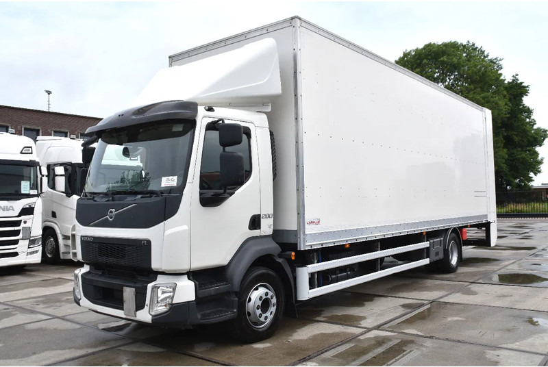Volvo FL 280 4x2 + BOX - 294 TKM - AIRCO - DOUBLE CARGOFLOOR - ELEVATOR - REMOTE CONTROL - CAMERA - - Камион сандучар: слика 1 Volvo FL 280 4x2 + BOX - 294 TKM - AIRCO - DOUBLE CARGOFLOOR - ELEVATOR - REMOTE CONTROL - CAMERA - - Камион сандучар: слика 1