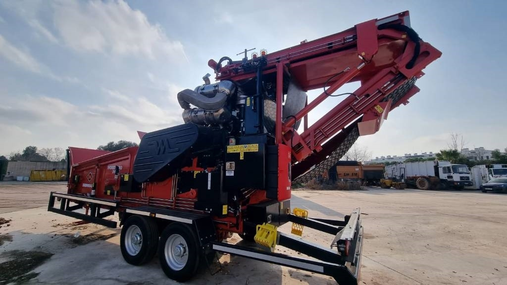 Morbark WH 2400XP - Кршач на дрва: слика 1 Morbark WH 2400XP - Кршач на дрва: слика 1