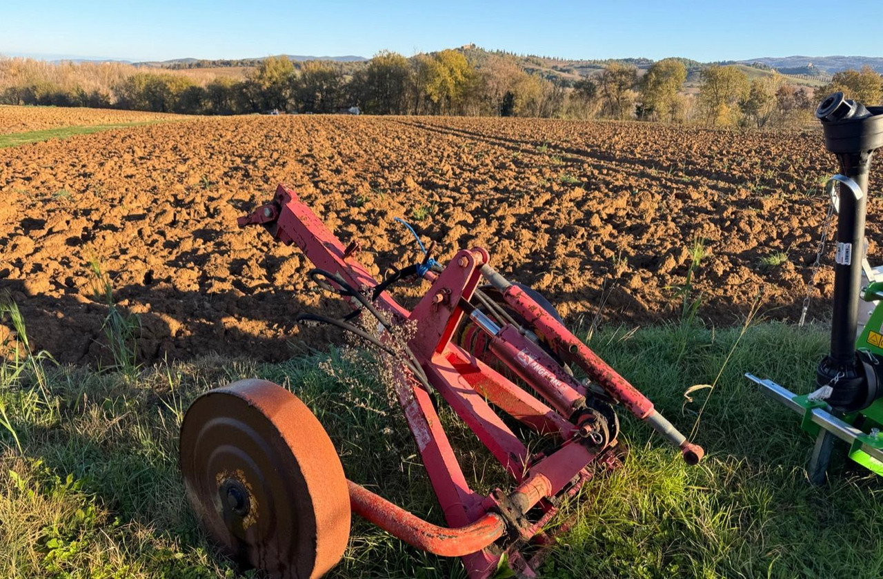 Carrello portattrezzi - Градежна опрема, Приколка: слика 1 Carrello portattrezzi - Градежна опрема, Приколка: слика 1