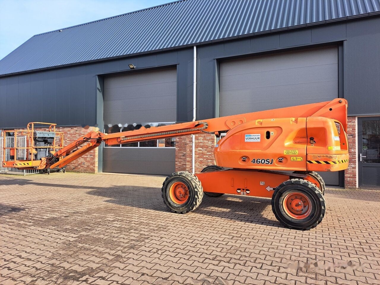 JLG 460sj - Телескопска платформа: слика 2 JLG 460sj - Телескопска платформа: слика 2