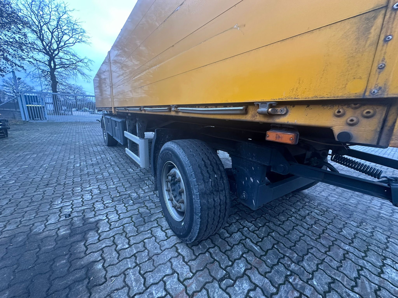 IVECO STRALIS 420 truck open box with TEREX loading crane 290.2E-A3 - Камион со кука за подигање, Камион со кран: слика 5 IVECO STRALIS 420 truck open box with TEREX loading crane 290.2E-A3 - Камион со кука за подигање, Камион со кран: слика 5
