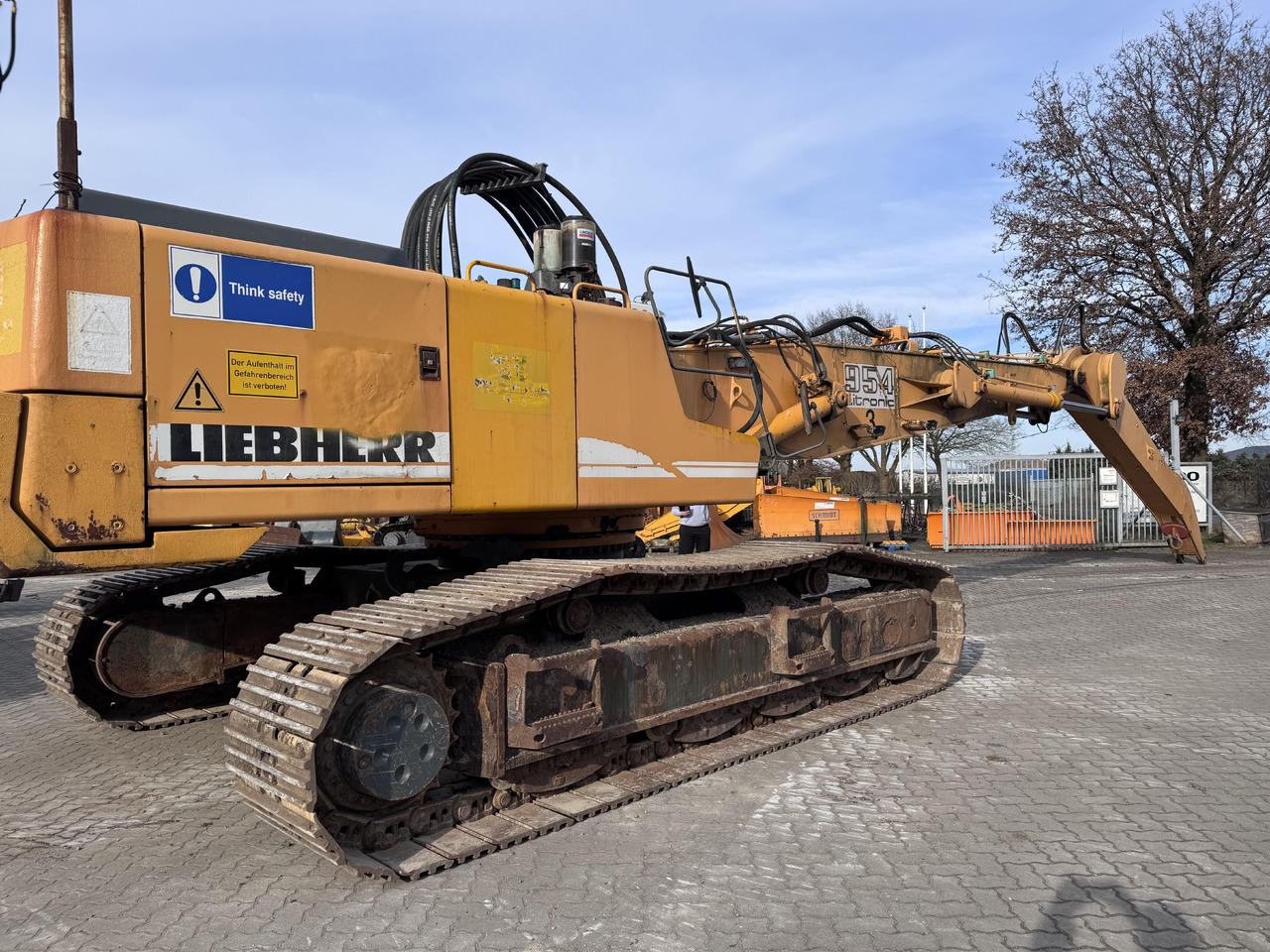 LIEBHERR R954BHDW material handler with elevation cab - Справувач со отпад/ Индустрија: слика 3 LIEBHERR R954BHDW material handler with elevation cab - Справувач со отпад/ Индустрија: слика 3