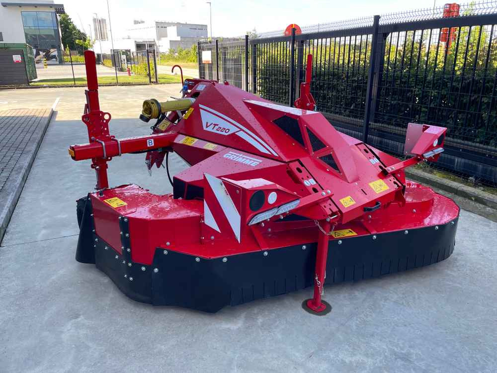 Grimme VT 220F - Машина за берба на грозје: слика 1 Grimme VT 220F - Машина за берба на грозје: слика 1