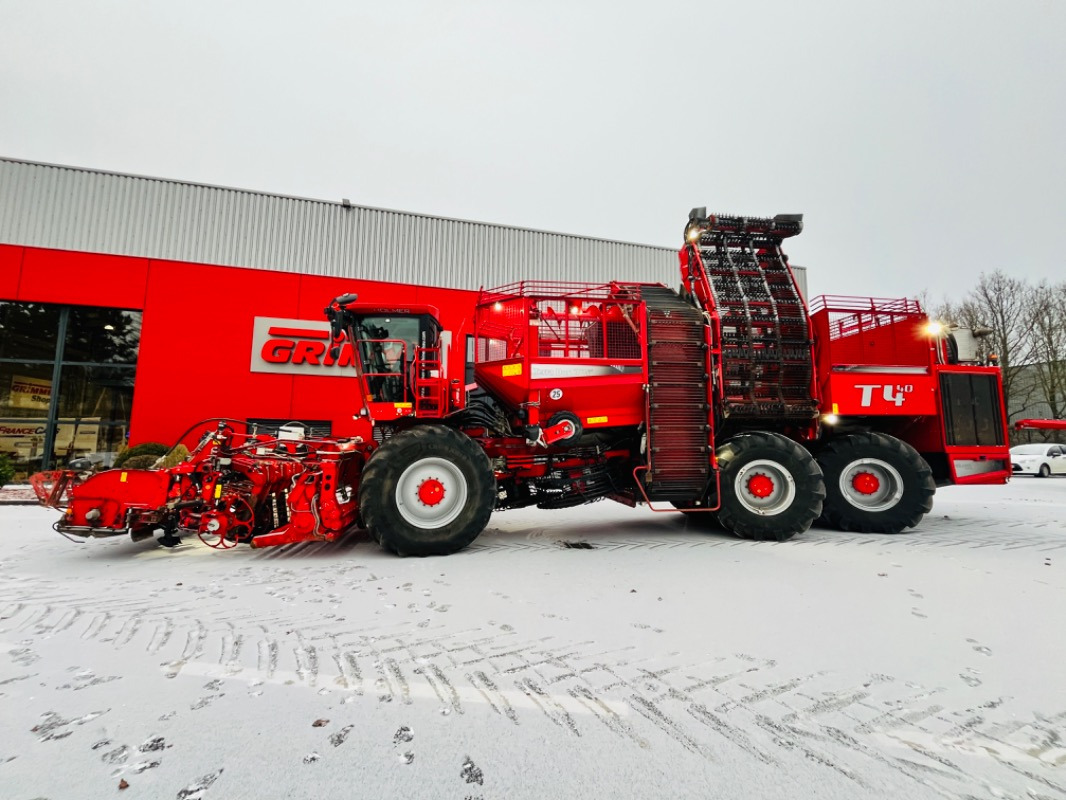 Holmer T4-40 - Машина за жнеење: слика 1 Holmer T4-40 - Машина за жнеење: слика 1