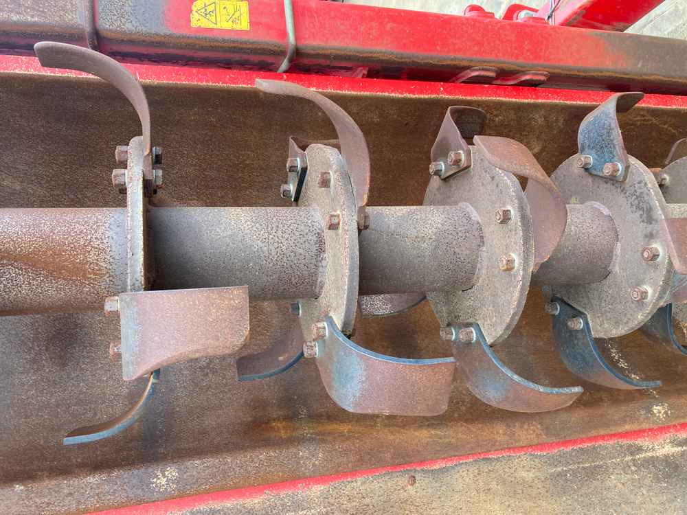 Grimme Grimme, GF600, 6 Row/3Bed Tilla, Rotovator - Машина за жнеење: слика 5 Grimme Grimme, GF600, 6 Row/3Bed Tilla, Rotovator - Машина за жнеење: слика 5