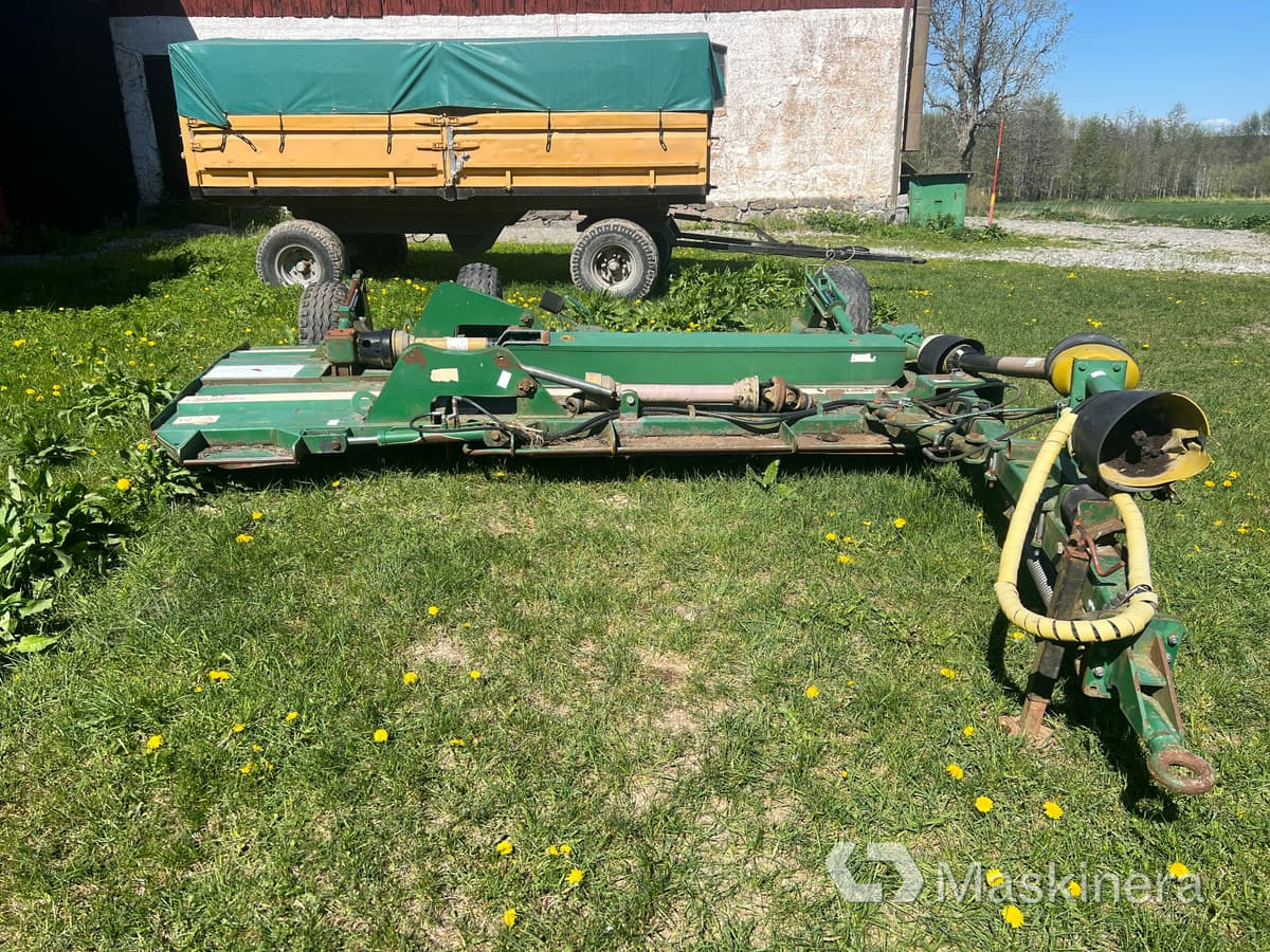 Betesputs Major 1200T Grasstopper - Мулчер со продолжителна рака: слика 2 Betesputs Major 1200T Grasstopper - Мулчер со продолжителна рака: слика 2