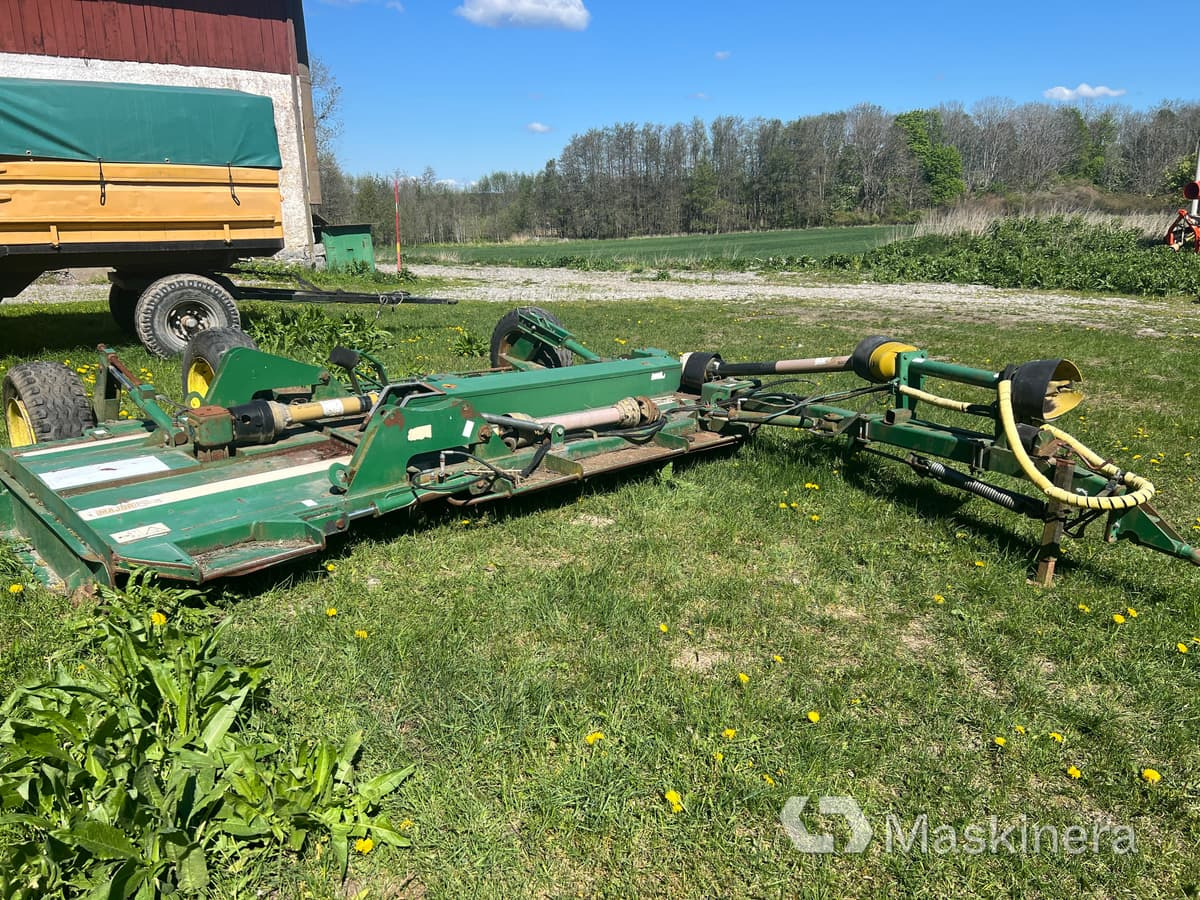 Betesputs Major 1200T Grasstopper - Мулчер со продолжителна рака: слика 1 Betesputs Major 1200T Grasstopper - Мулчер со продолжителна рака: слика 1