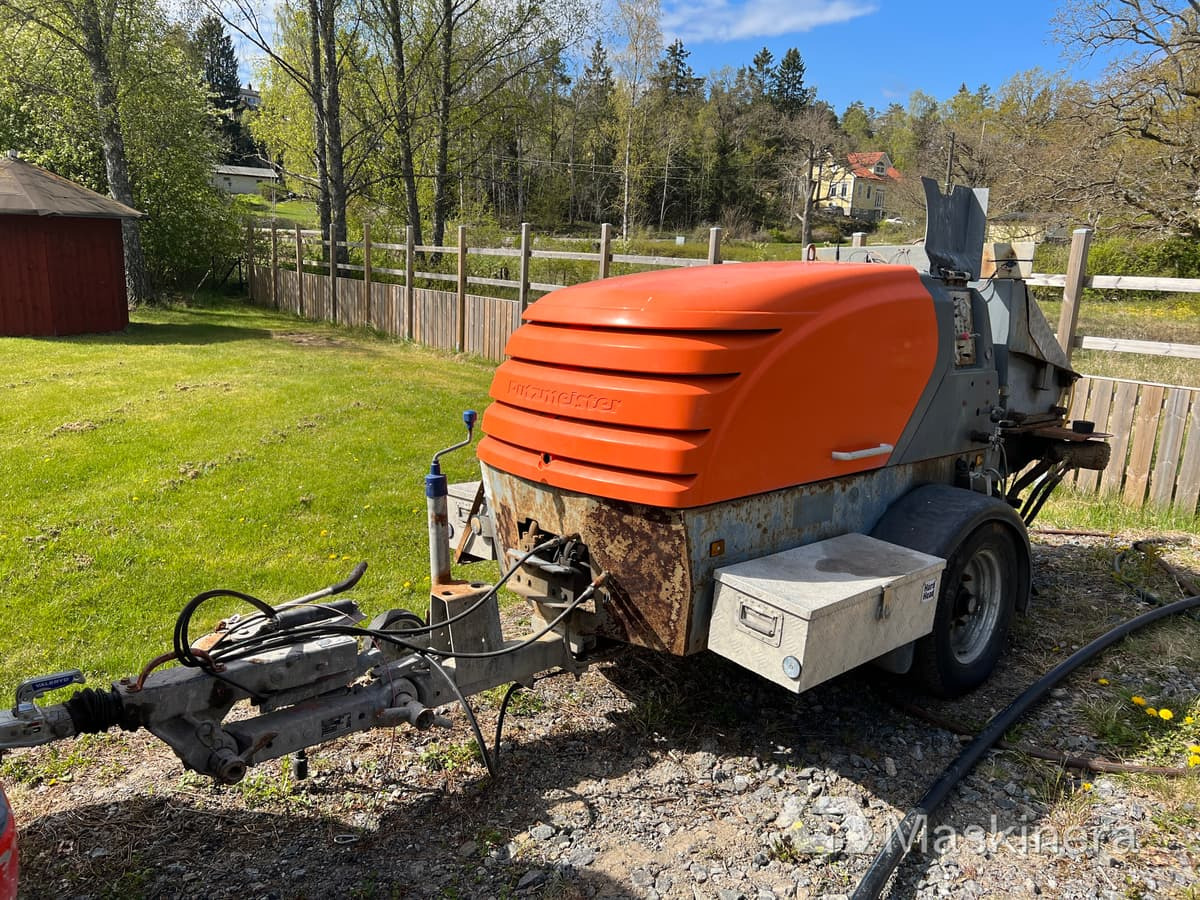 Betongpump Släpvagn Putzmeister P718 - Стационарна бетонска пумпа: слика 1 Betongpump Släpvagn Putzmeister P718 - Стационарна бетонска пумпа: слика 1