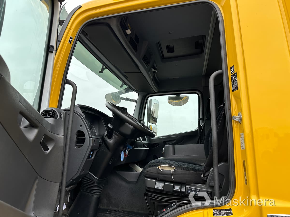 Друга машина Lastbil Mercedes-Benz Atego: слика 49