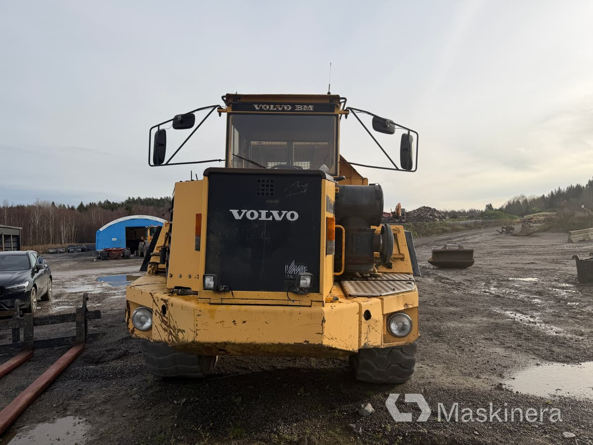 Dumper Volvo A35 - Зглобен истоварувач: слика 2 Dumper Volvo A35 - Зглобен истоварувач: слика 2