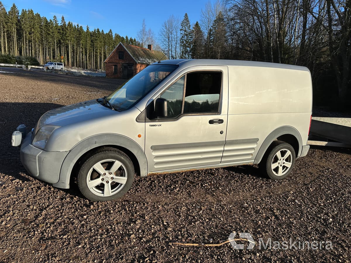 Ford Transit Connect T220 LX Skåpbil Ford Transit Connect - Товарно комбе: слика 2 Ford Transit Connect T220 LX Skåpbil Ford Transit Connect - Товарно комбе: слика 2