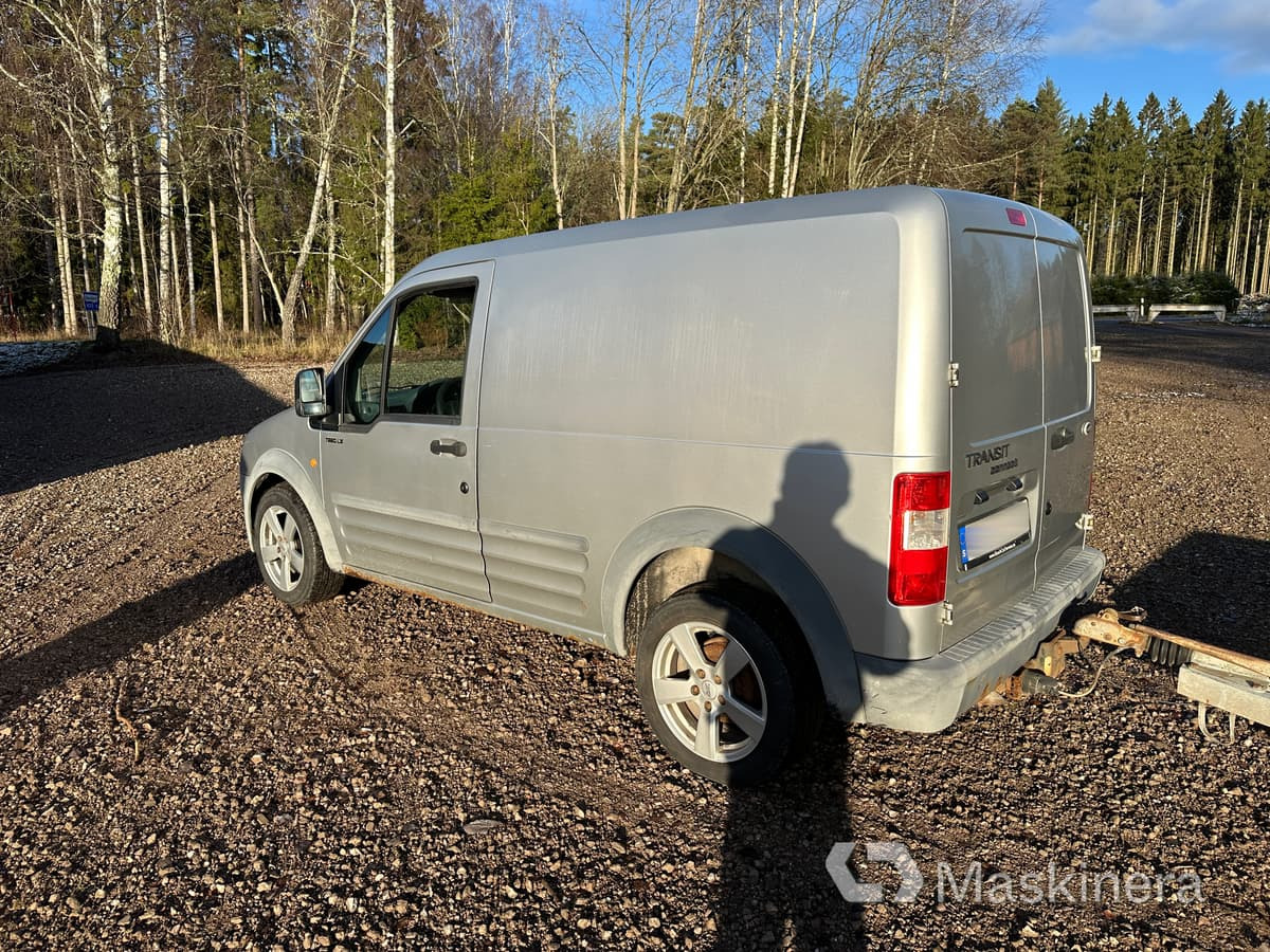 Ford Transit Connect T220 LX Skåpbil Ford Transit Connect - Товарно комбе: слика 4 Ford Transit Connect T220 LX Skåpbil Ford Transit Connect - Товарно комбе: слика 4