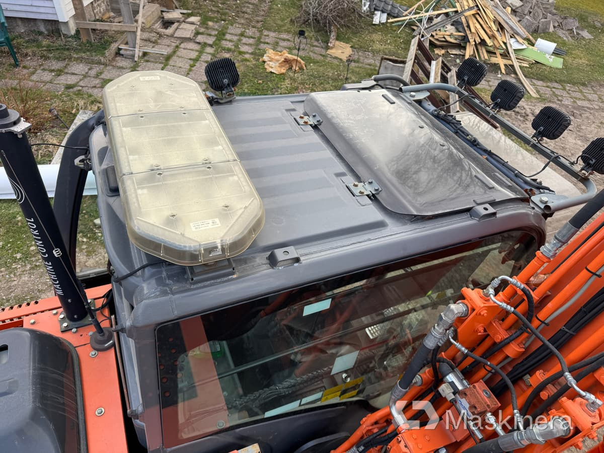 Багер гасеничар Grävmaskin Hitachi ZX130-3: слика 48