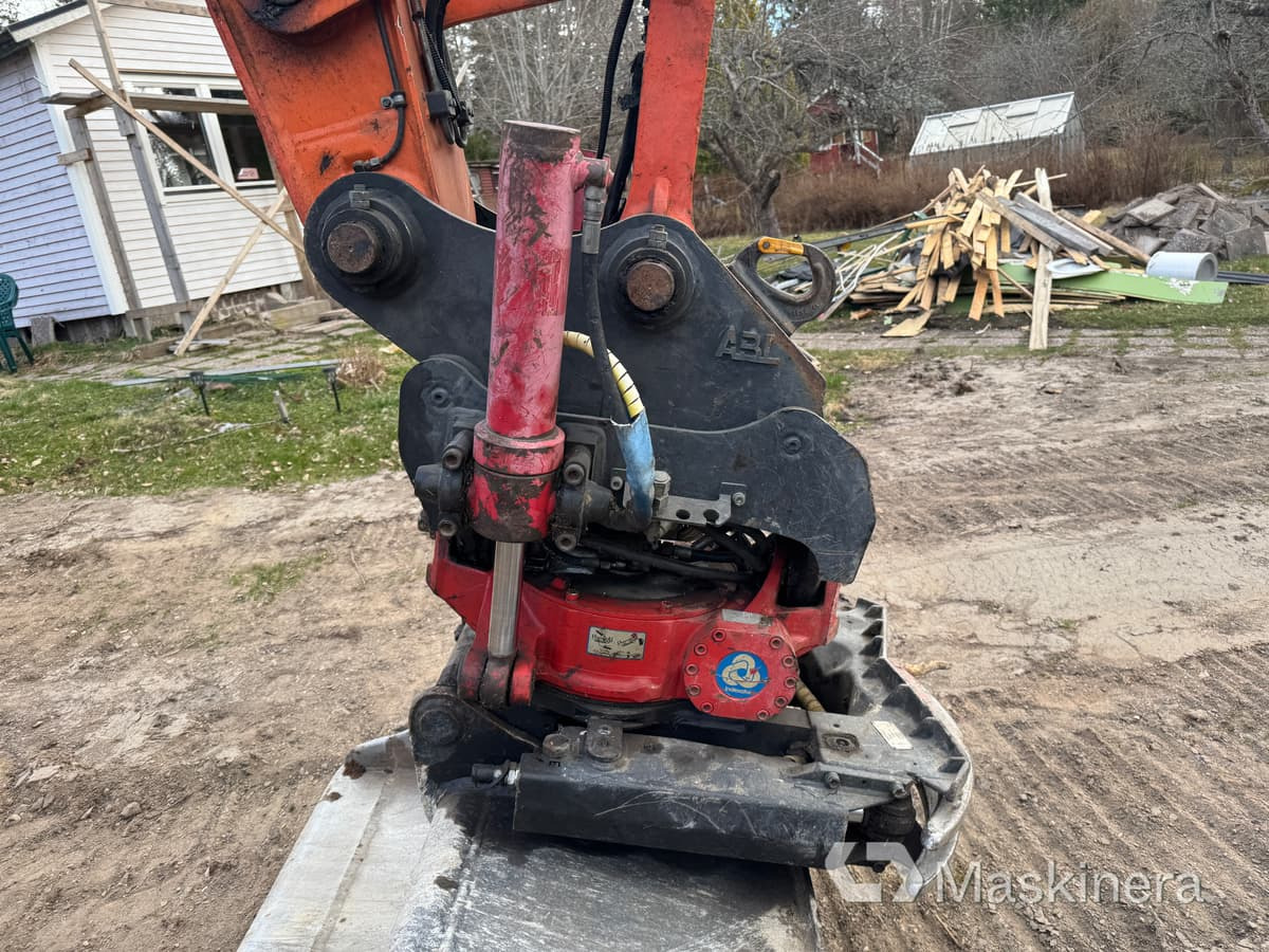 Багер гасеничар Grävmaskin Hitachi ZX130-3: слика 42