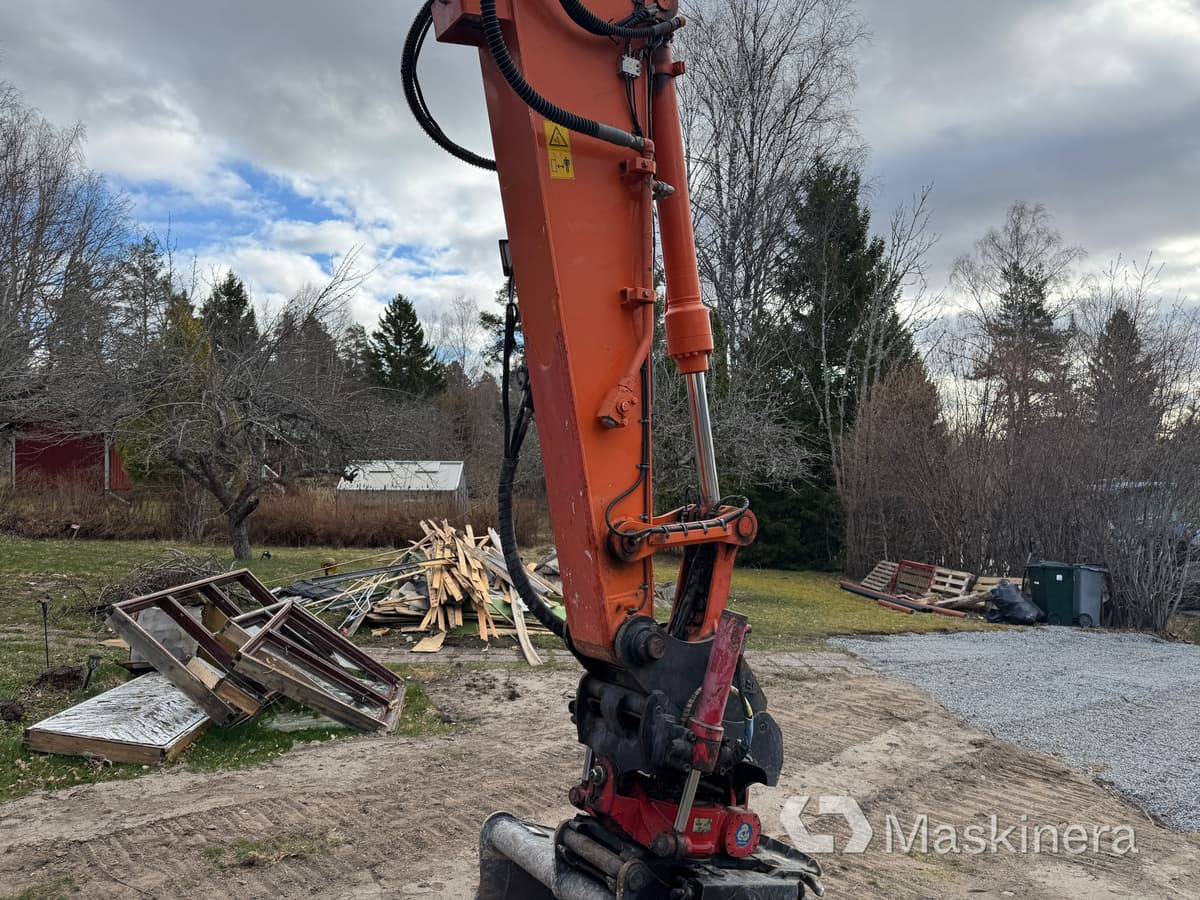 Багер гасеничар Grävmaskin Hitachi ZX130-3: слика 39