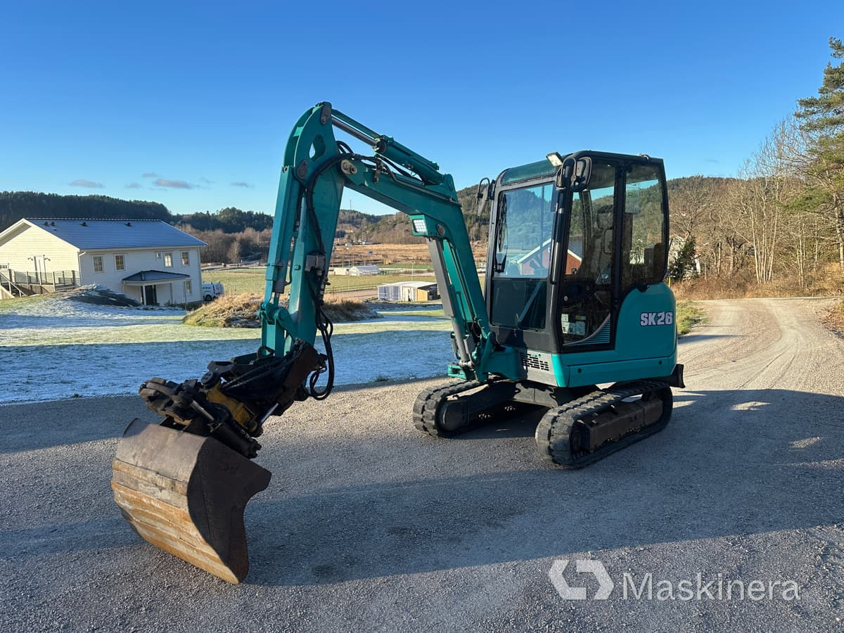 Grävmaskin Kobelco SK26 - Багер гасеничар: слика 1 Grävmaskin Kobelco SK26 - Багер гасеничар: слика 1