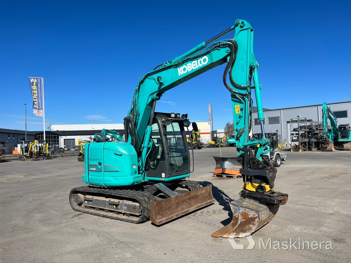 Grävmaskin Kobelco SK75SR-3E - Багер гасеничар: слика 3 Grävmaskin Kobelco SK75SR-3E - Багер гасеничар: слика 3