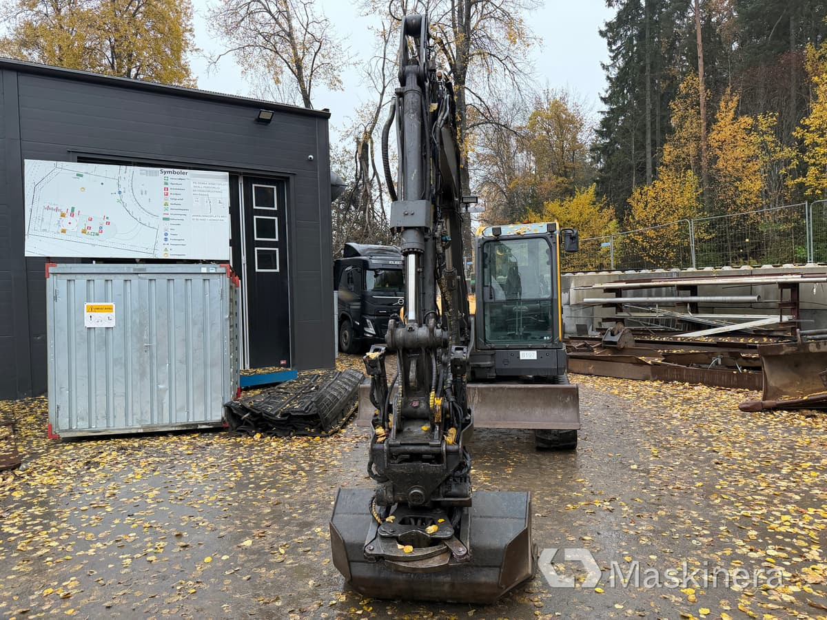 Grävmaskin Volvo ECR88D med tillbehör - Багер гасеничар: слика 2 Grävmaskin Volvo ECR88D med tillbehör - Багер гасеничар: слика 2