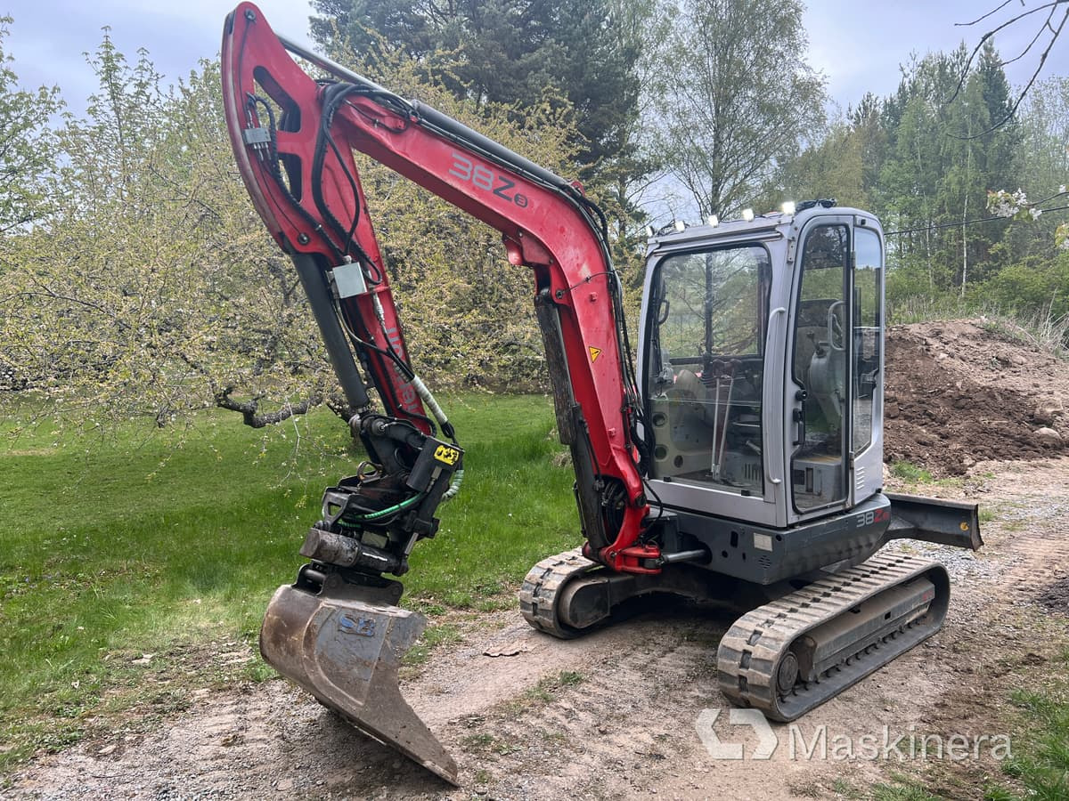 Grävmaskin Wacker Neuson 38Z3 RD - Багер гасеничар: слика 1 Grävmaskin Wacker Neuson 38Z3 RD - Багер гасеничар: слика 1