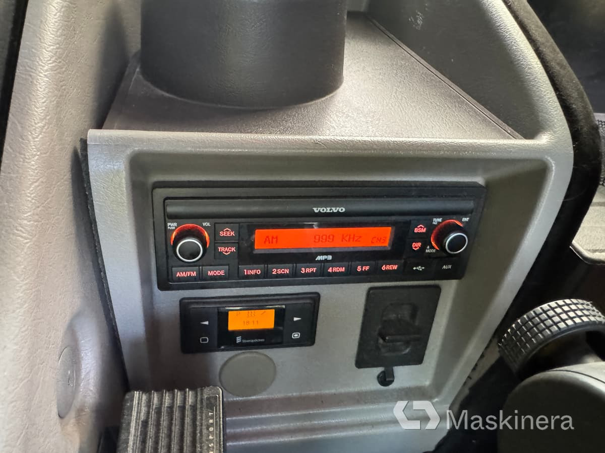 Багер гасеничар Hjulgrävare Volvo EW160E med kärra: слика 21