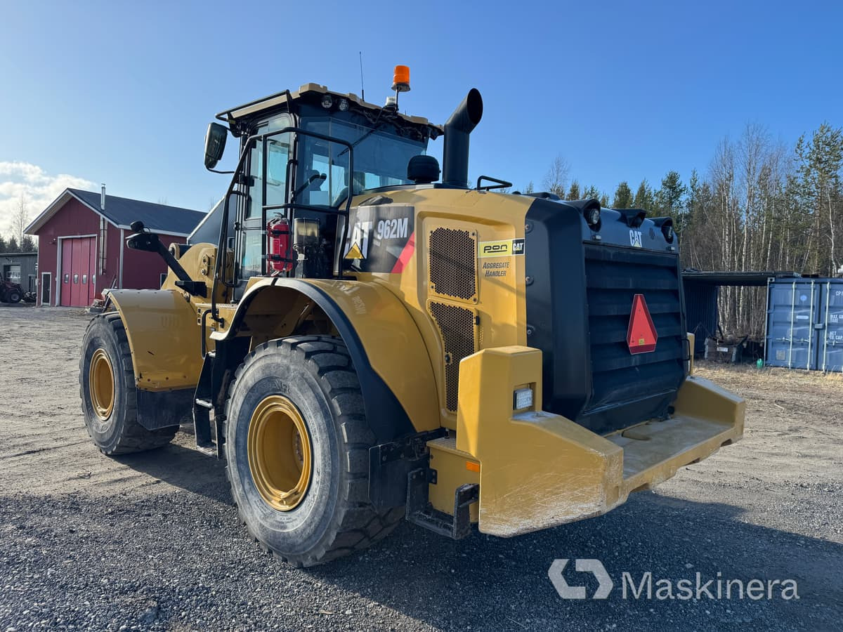 Hjullastare Cat 962M med skopa - Натоварувач на тркала: слика 3 Hjullastare Cat 962M med skopa - Натоварувач на тркала: слика 3