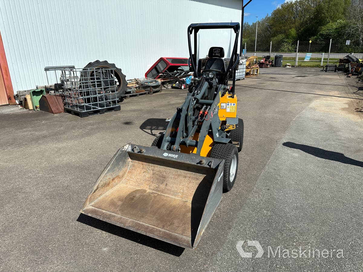 Hjullastare Giant D204SW - Натоварувач на тркала: слика 2 Hjullastare Giant D204SW - Натоварувач на тркала: слика 2