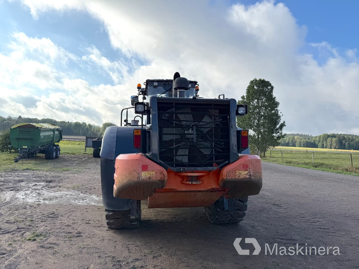 Hjullastare Hitachi ZW330-5B - Натоварувач на тркала: слика 4 Hjullastare Hitachi ZW330-5B - Натоварувач на тркала: слика 4