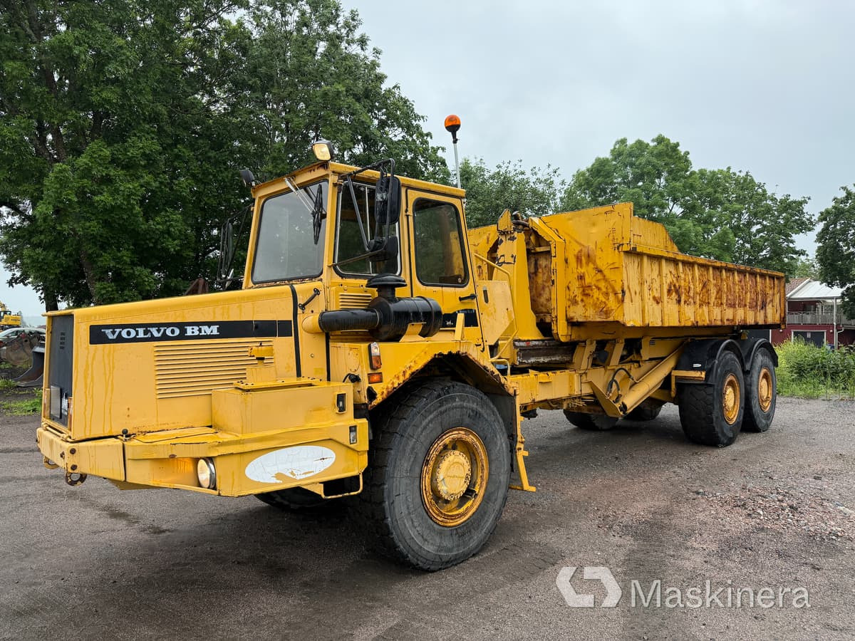 Lastväxlar-Dumper/Traktor Volvo BM 5350 6X4 - Зглобен истоварувач: слика 1 Lastväxlar-Dumper/Traktor Volvo BM 5350 6X4 - Зглобен истоварувач: слика 1